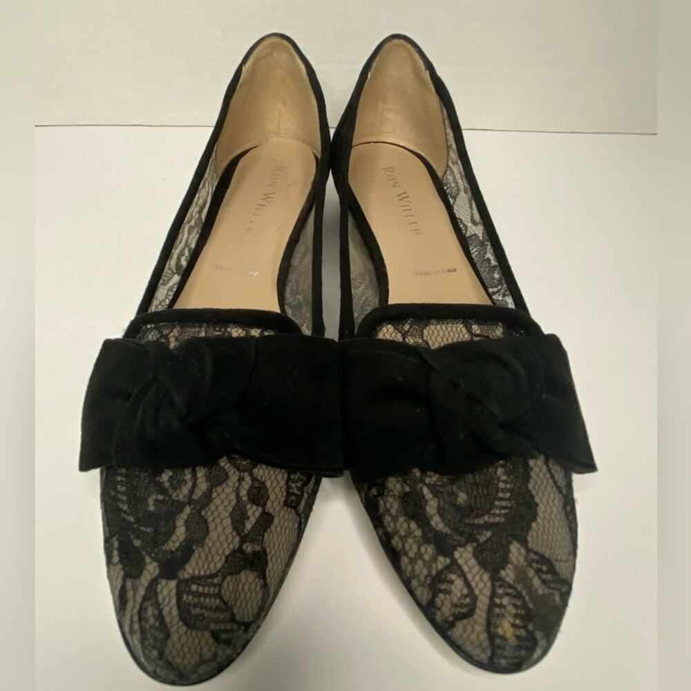 Ron White designer...made in Italy beige lace with black suede bow & lace